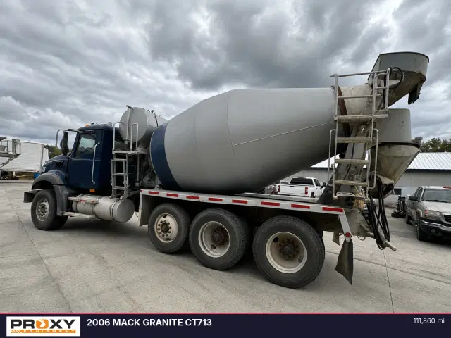Image of Mack CT713 equipment image 3