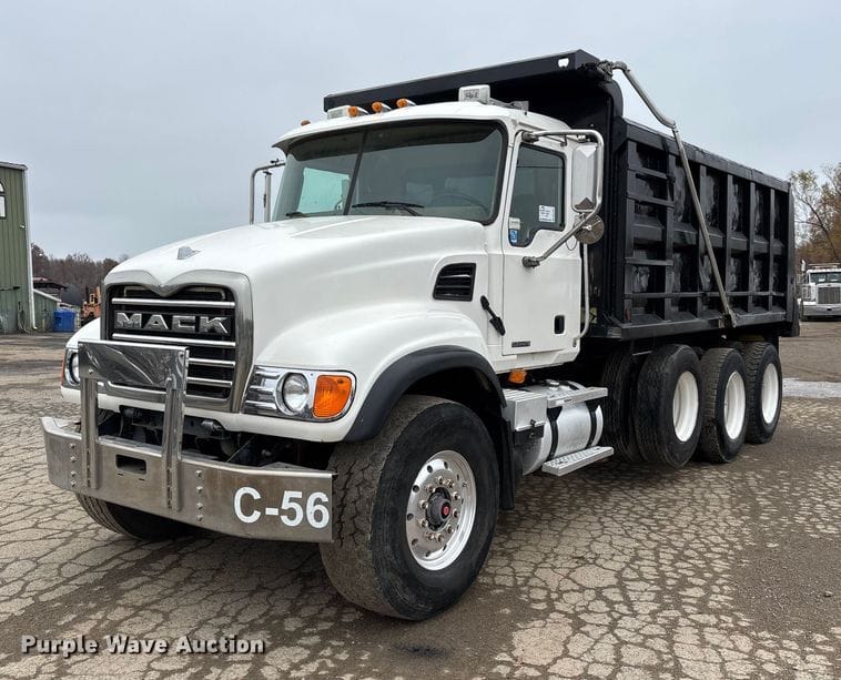 2006 Mack Granite CV713 Equipment Image0