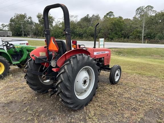 Image of Massey Ferguson 533 equipment image 3
