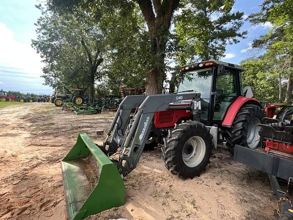 Image of Massey Ferguson 5455 Primary image