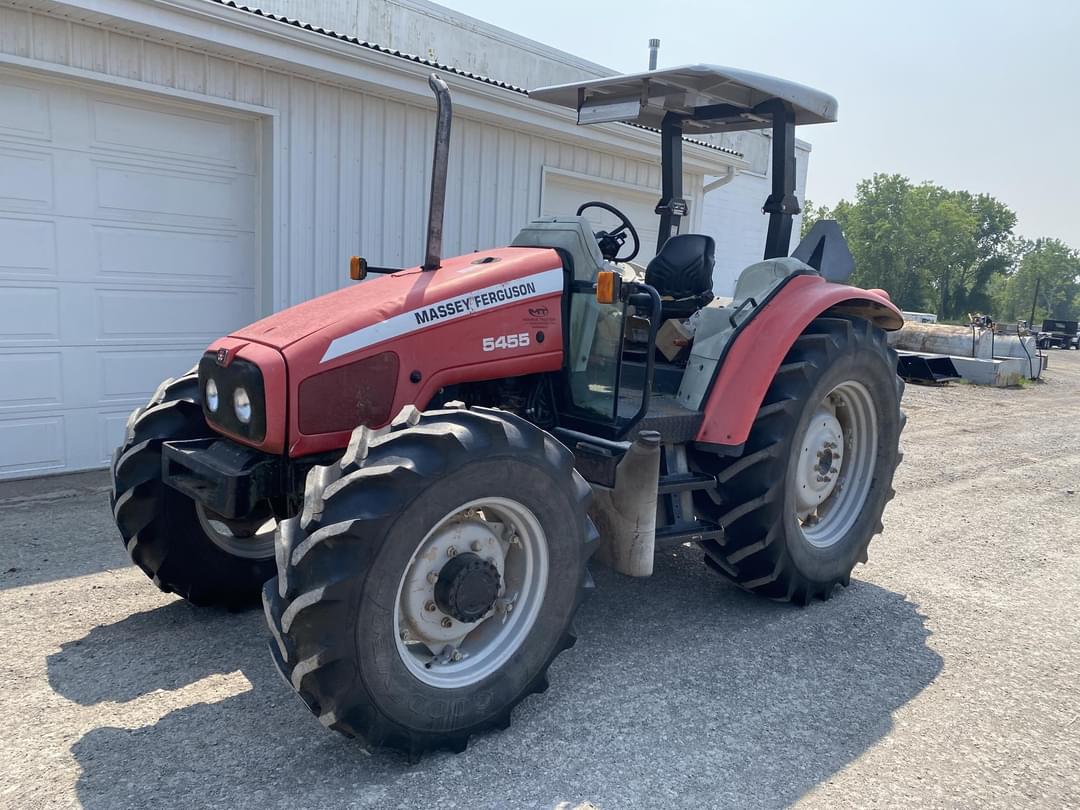 Image of Massey Ferguson 5455 Primary image