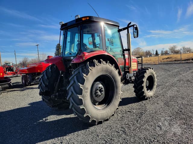 Image of Massey Ferguson 5455 equipment image 3