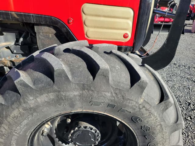 Image of Massey Ferguson 5455 equipment image 4