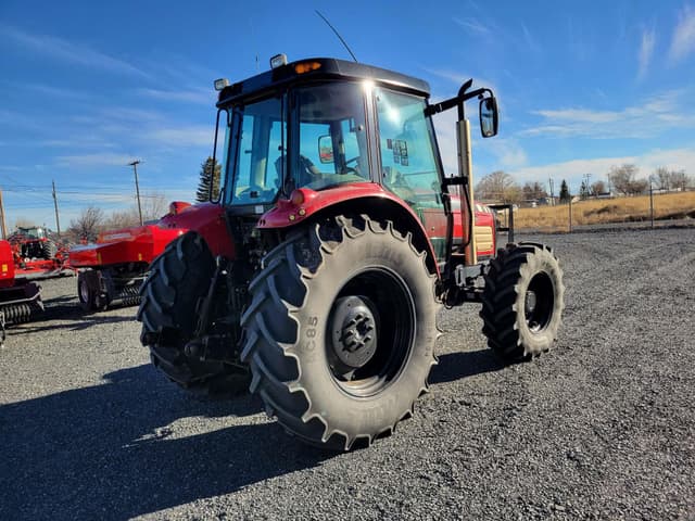 Image of Massey Ferguson 5455 equipment image 2