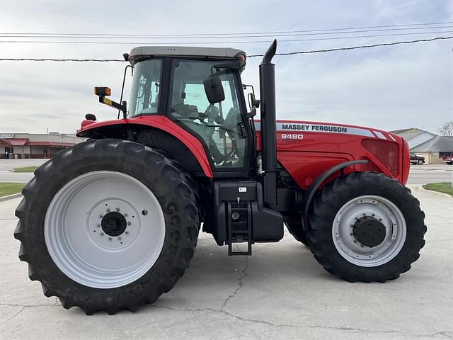 Image of Massey Ferguson 8480 equipment image 1