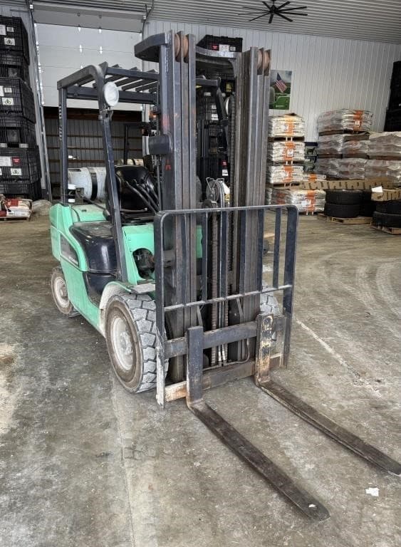 Image of Mitsubishi FG25N equipment image 2