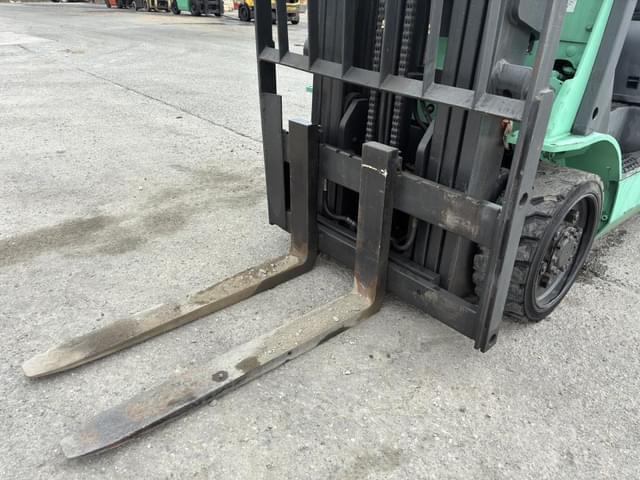 Image of Mitsubishi FGC25N equipment image 4