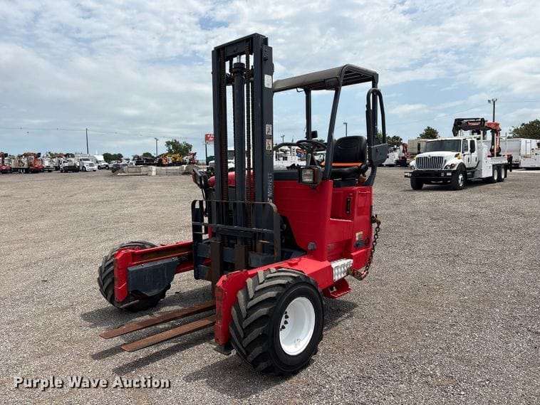 2006 Moffett M55 Equipment Image0