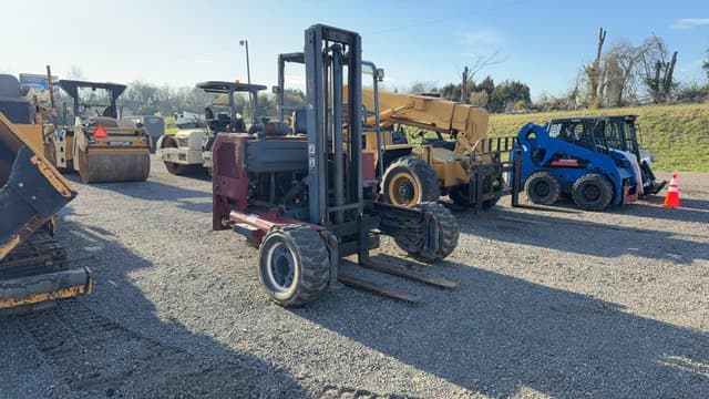 Image of Moffett M5500 equipment image 2