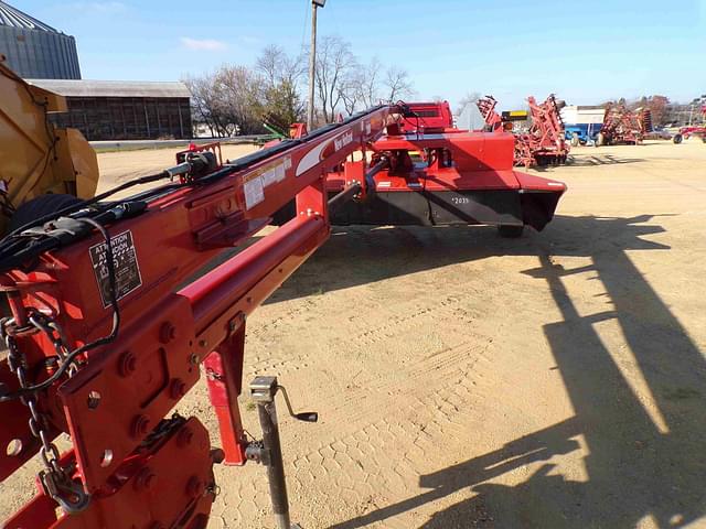 Image of New Holland 1431 equipment image 2