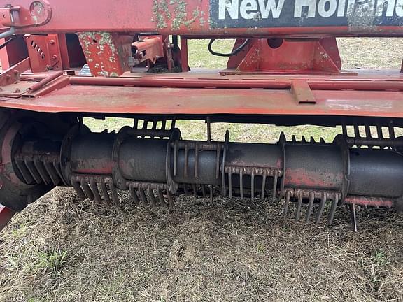Image of New Holland 1432 equipment image 3