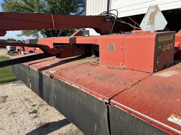 Image of New Holland 1441 equipment image 4