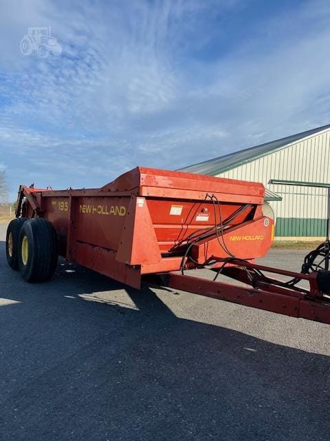 2006 New Holland 195 Equipment Image0