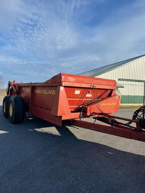 2006 New Holland 195 Equipment Image0