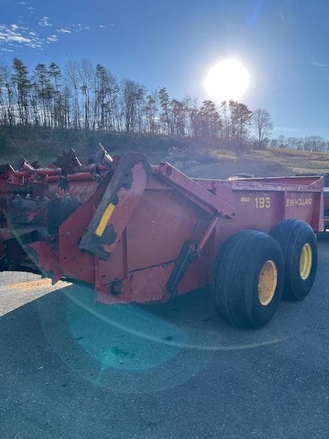 Image of New Holland 195 equipment image 1