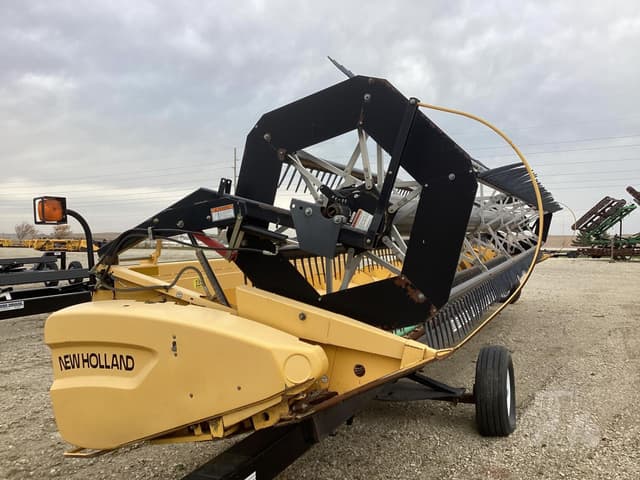 Image of New Holland 73C equipment image 1