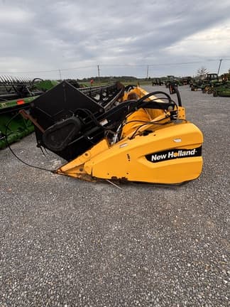 Image of New Holland 74C-30F equipment image 2