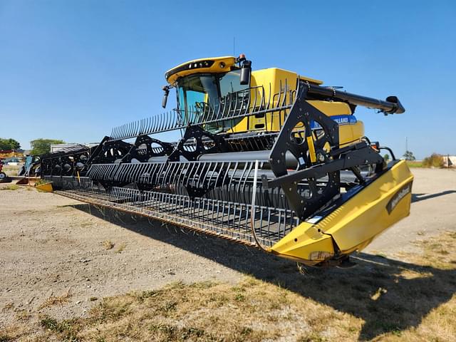 Image of New Holland 84C equipment image 3