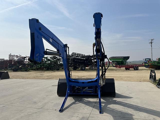 Image of New Holland 870TL equipment image 3