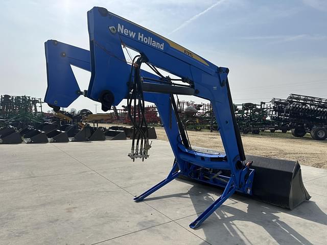 Image of New Holland 870TL equipment image 2