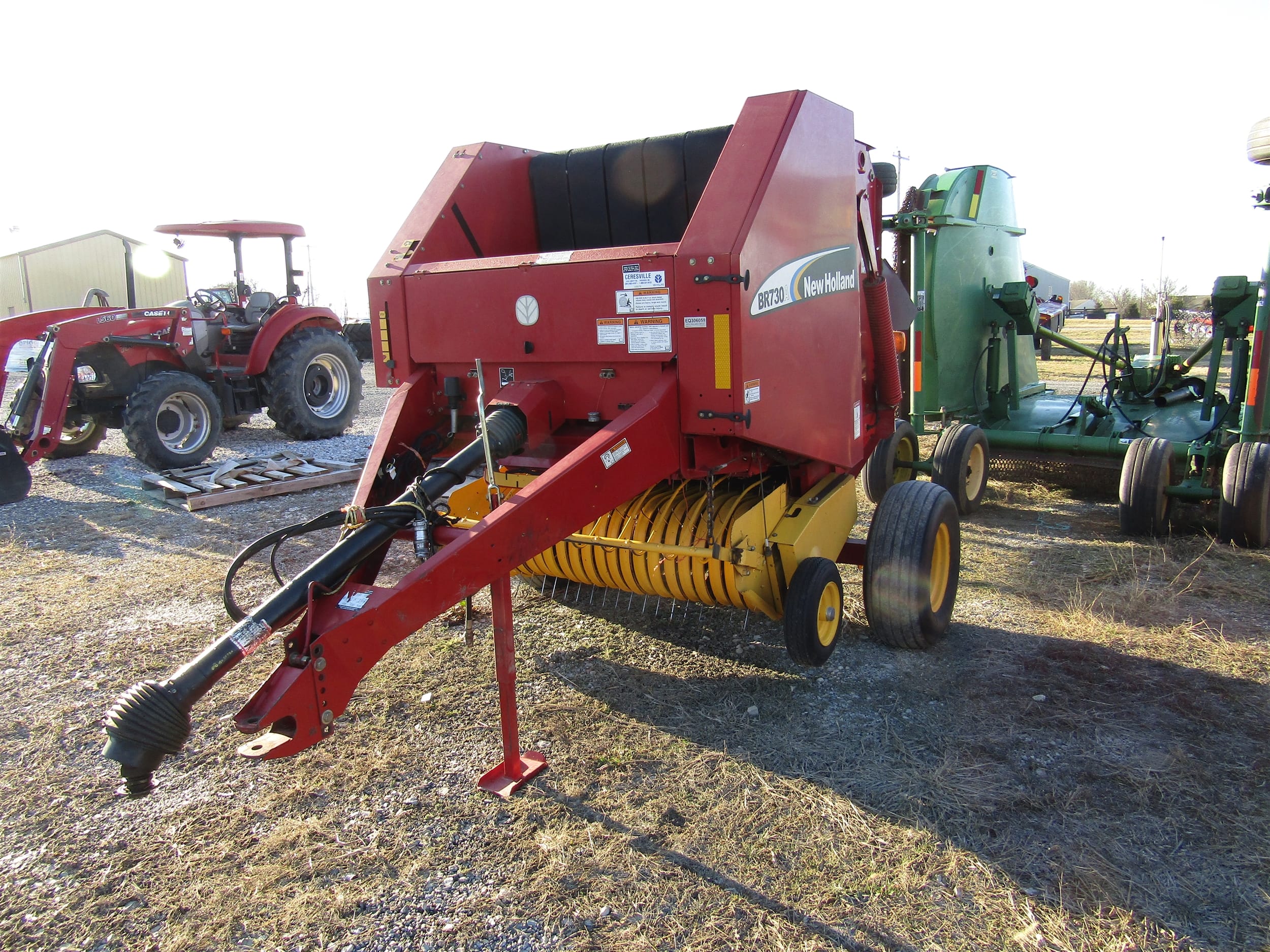 Main image New Holland BR730A