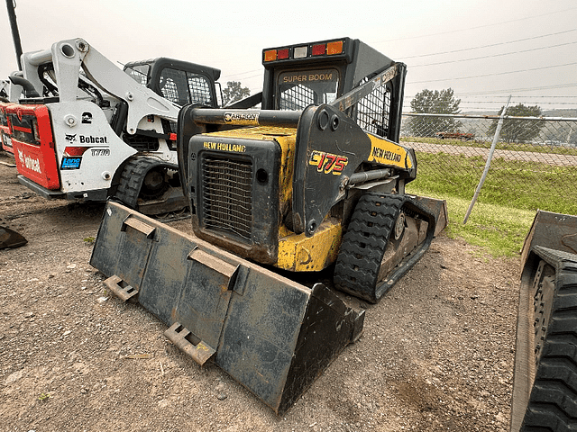 Image of New Holland C175 equipment image 1