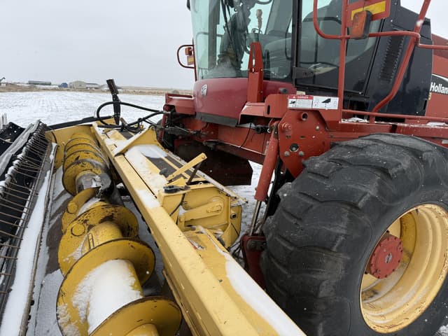 Image of New Holland HW365 equipment image 2