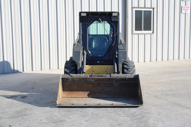 Image of New Holland L170 equipment image 1