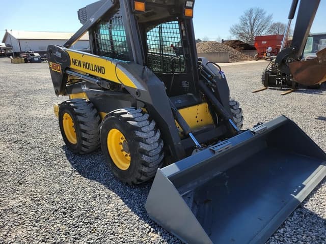 Image of New Holland L180 equipment image 2