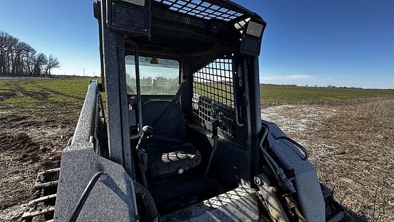 Image of New Holland L190 equipment image 3