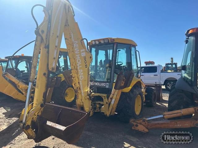 Image of New Holland LB90.B equipment image 2