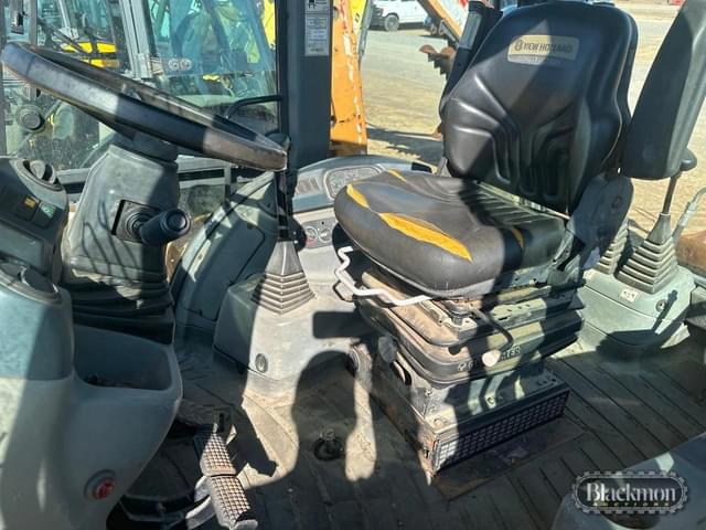 Image of New Holland LB90.B equipment image 4
