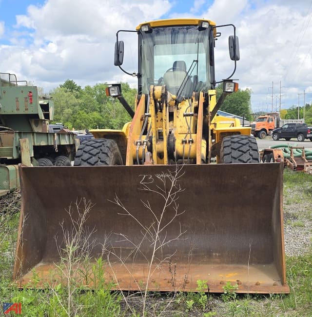 Image of New Holland LW170.B equipment image 1