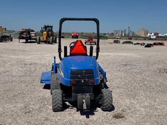 Image of New Holland MC28 equipment image 3