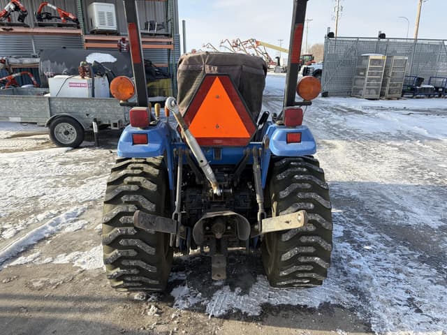 Image of New Holland TC26DA equipment image 3