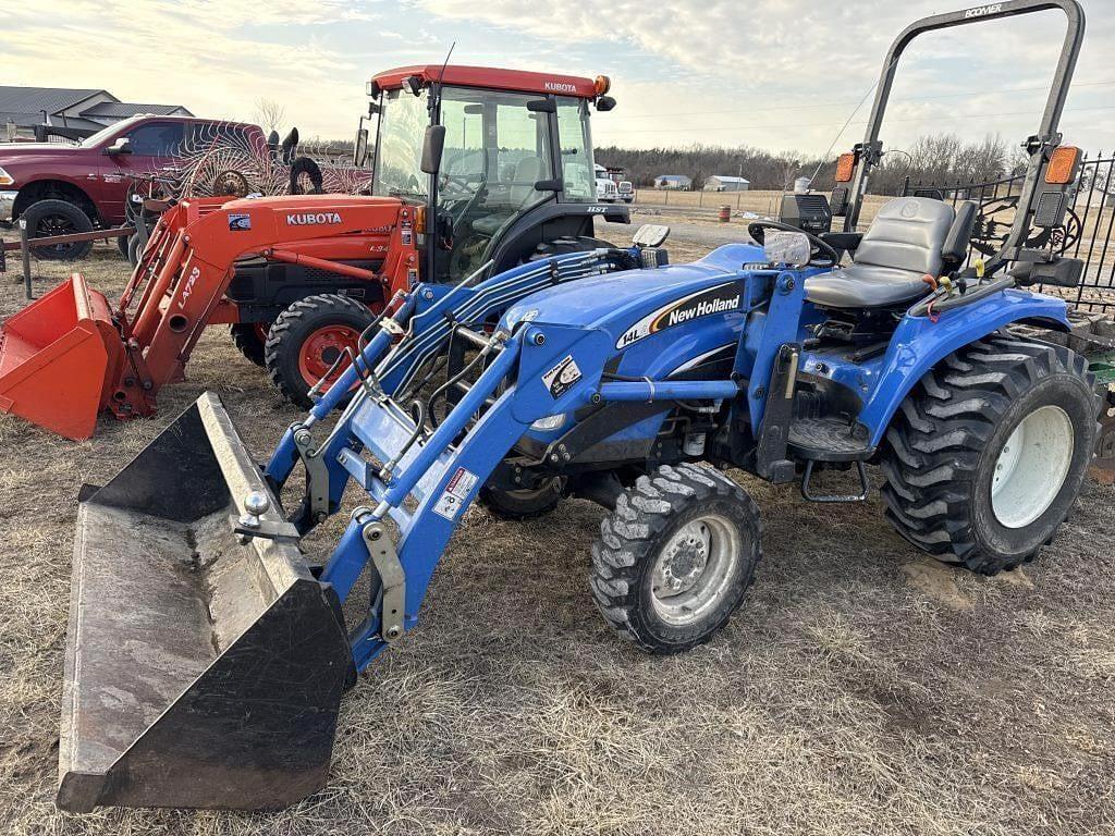 Image of New Holland TC33DA Primary image