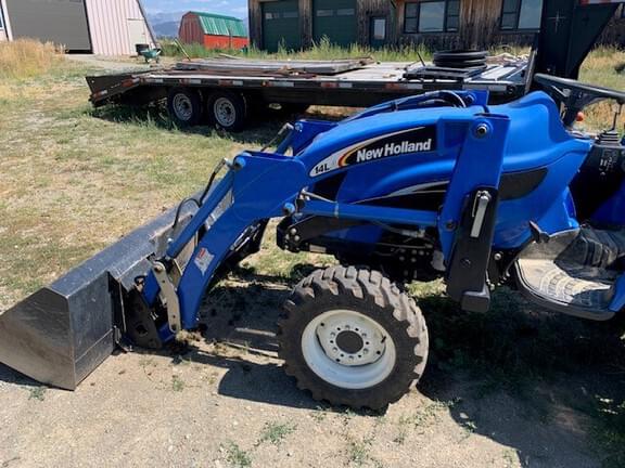Image of New Holland TC34DA equipment image 2