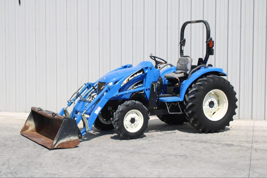 Image of New Holland TC40A Primary image