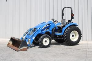 2006 New Holland TC40A Image