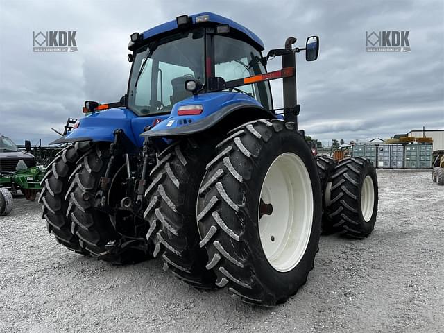 Image of New Holland TG275 equipment image 4