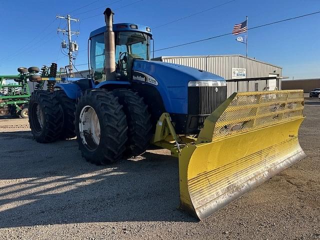 Image of New Holland TJ375 equipment image 1