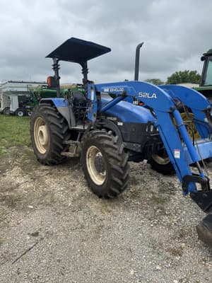 2006 New Holland TL100 Image