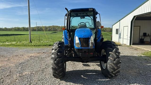 Image of New Holland TL100A equipment image 3