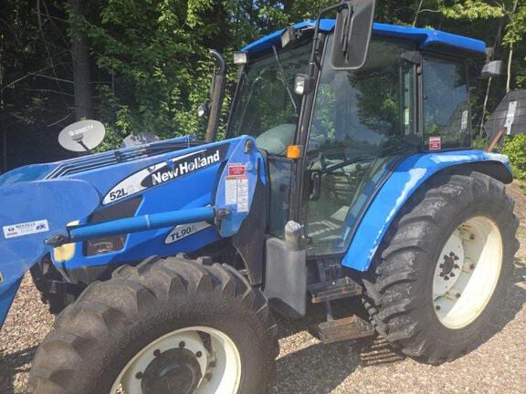 2006 New Holland TL90A Equipment Image0