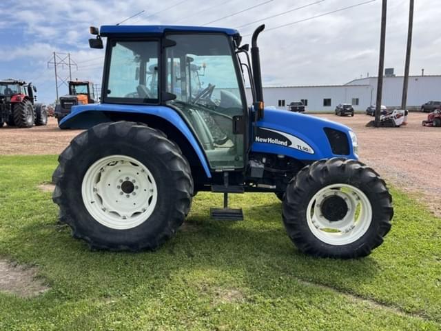 Image of New Holland TL90A equipment image 3