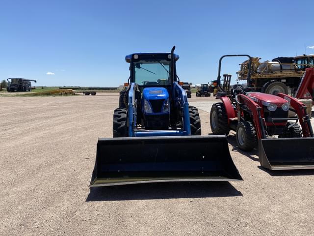 Image of New Holland TN70DA equipment image 2