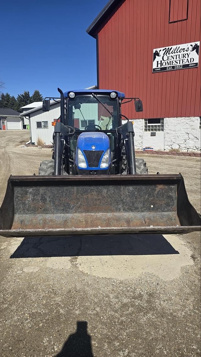 Image of New Holland TN95DA equipment image 1