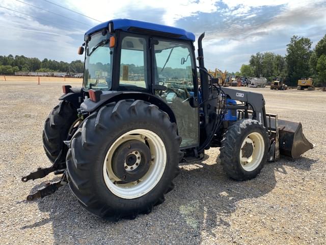 Image of New Holland TN95DA equipment image 2