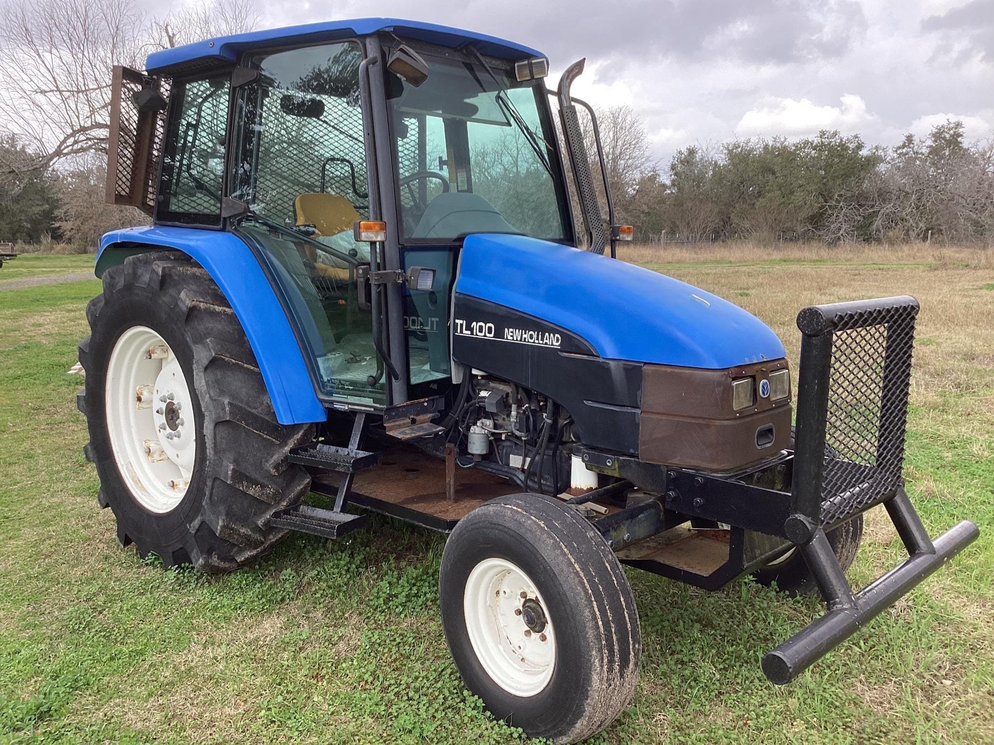 Main image New Holland TL100