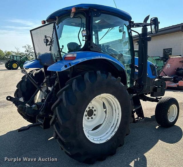 Image of New Holland TS110A equipment image 4